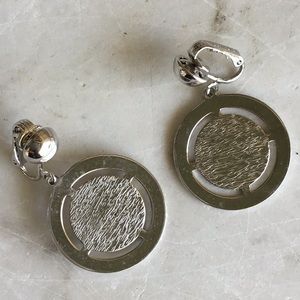 Sarah Coventry Disco Tek Earrings